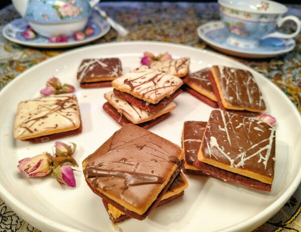 White & Dark Chocolate-Jam Crackers